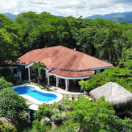 Villa Martina Palmgarden Самара Екстер'єр фото
